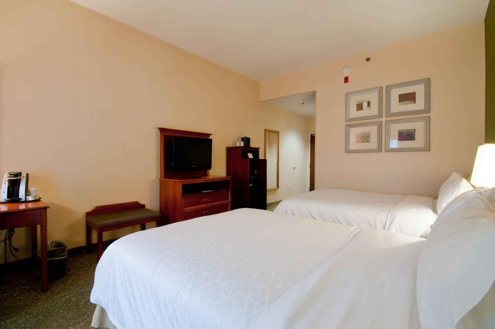 Holiday Inn Express Hotel & Suites Hagerstown, An Ihg Hotel Exteriör bild