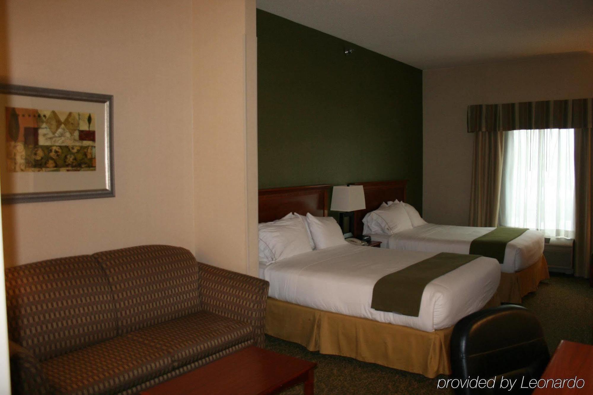 Holiday Inn Express Hotel & Suites Hagerstown, An Ihg Hotel Exteriör bild